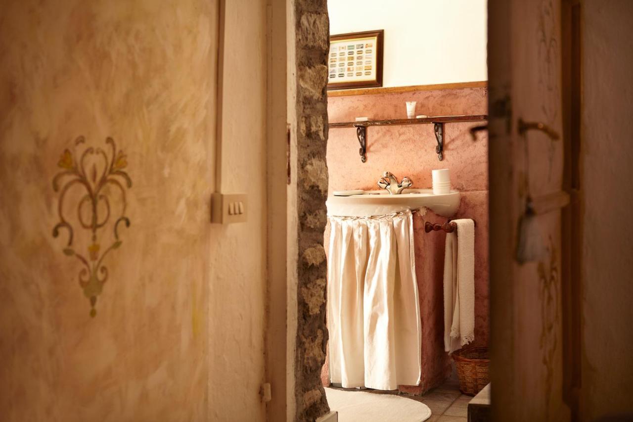 Antico Borgo Sanda Lago Maggiore Casalzuigno 외부 사진